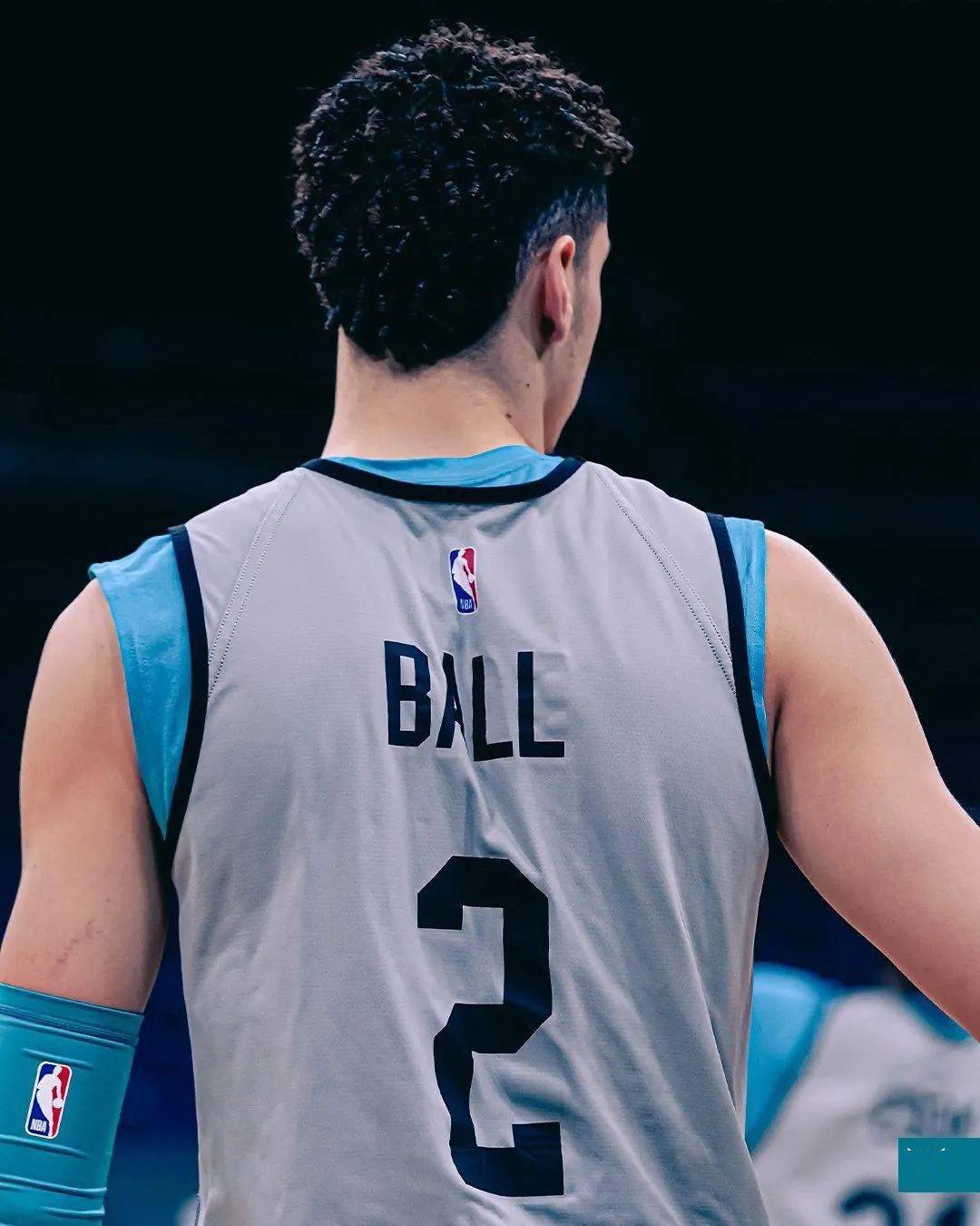 但在商业与 但在商业与